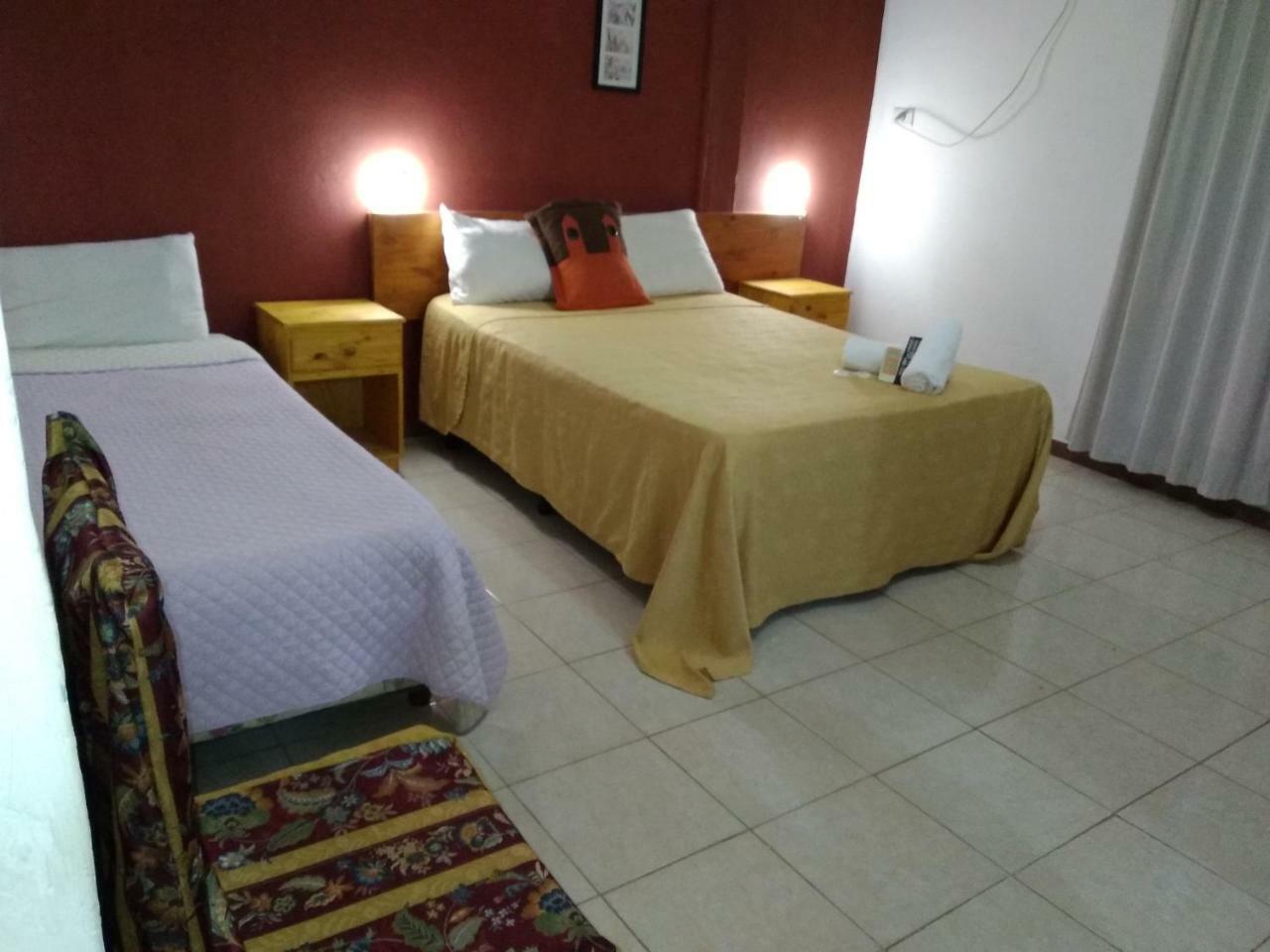 Petit Hotel Panambi Puerto Iguazú Buitenkant foto